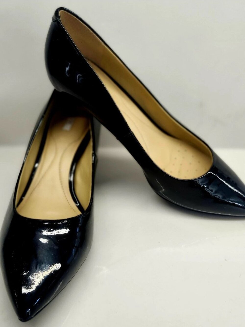 GEOX RESPIRA Black Patent Leather Kitten Heel Women’s